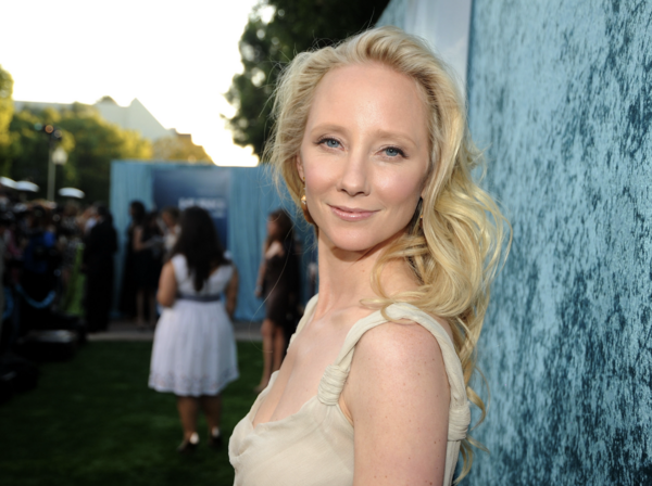 Anne Heche: Το «αντίο» του γιου της - «Ελπίζω να εξερευνά την αιώνια ελευθερία της»