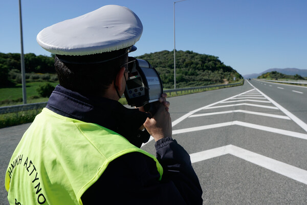 Πάνω από 23.000 τροχονομικές παραβάσεις σε μια εβδομάδα- Πανελλαδικό ρεκόρ στην Κρήτη