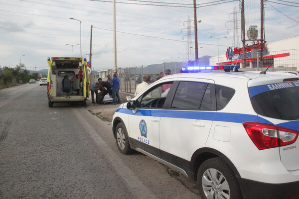 Τροχαίο δυστύχημα στο Γαλαξίδι: Νεκροί ένας 24χρονος και μία 21χρονη - Διαλύθηκε το όχημα 