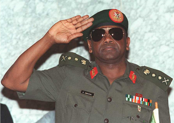 ΗΠΑ: Επιστροφή στη Νιγηρία 334,7 εκατ. δολαρίων που έκλεψε ο δικτάτορας Σάνι Αμπάτσα – Είχε καταχραστεί 5 δισ.