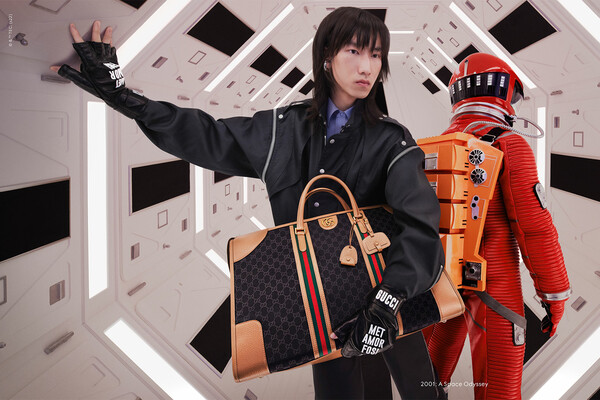 O oίκος Gucci στην τελευταία του καμπάνια υμνεί τις πιο εμβληματικές ταινίες του Στάνλεϊ Κιούμπρικ