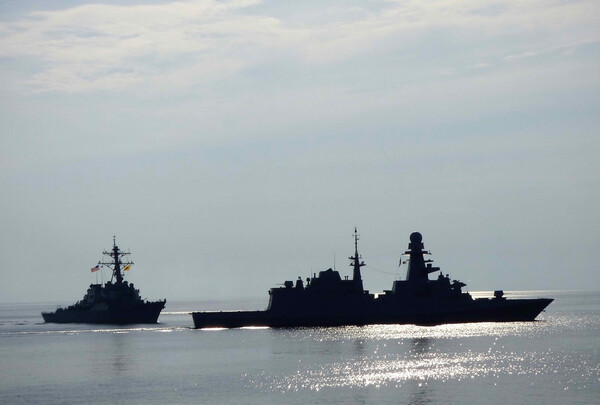 Πλοία πολεμικού ναυτικού
