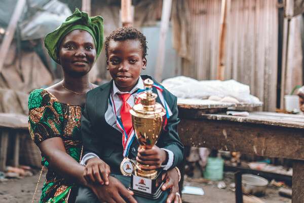 Δεκάχρονος πρωταθλητής στο σκάκι από παραγκούπολη του Λάγκος