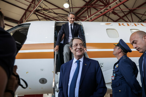 Παραδόθηκε το αεροσκάφος που δώρισε η Ελλάδα στην Κυπριακή Δημοκρατία