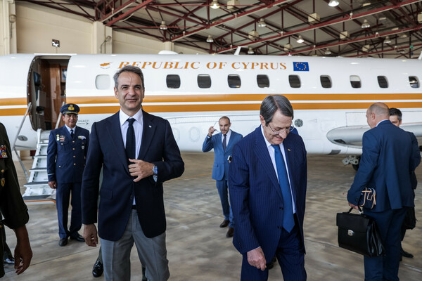 Παραδόθηκε το αεροσκάφος που δώρισε η Ελλάδα στην Κυπριακή Δημοκρατία