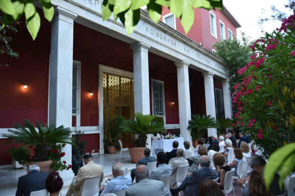 ΑΝΑΓΝΩΡΙΣΗ & ΔΙΑ ΒΙΟΥ ΙΣΧΥ για τα προγράμματα του ΠΑΝΤΕΙΟΥ Πανεπιστημίου Κ.Ε.ΔΙ.ΒΙ.Μ. λόγω της αξιολόγησης.