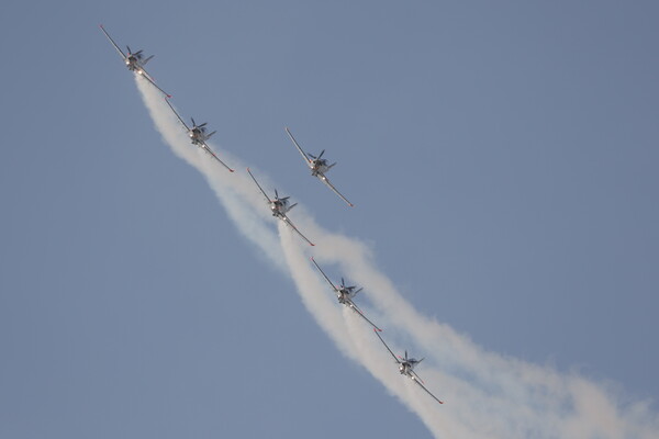 Athens Flying Week: Εντυπωσιακές πτήσεις, το Rafale έκλεψε την παράσταση