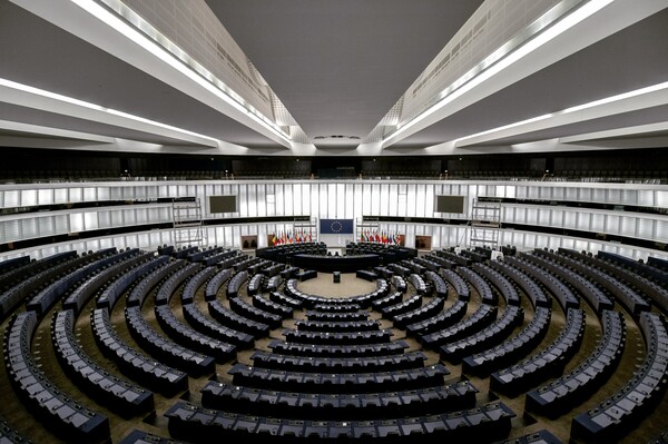 Παρακολουθήσεις: Στην Ελλάδα έρχεται η επιτροπή PEGA του Ευρωκοινοβουλίου