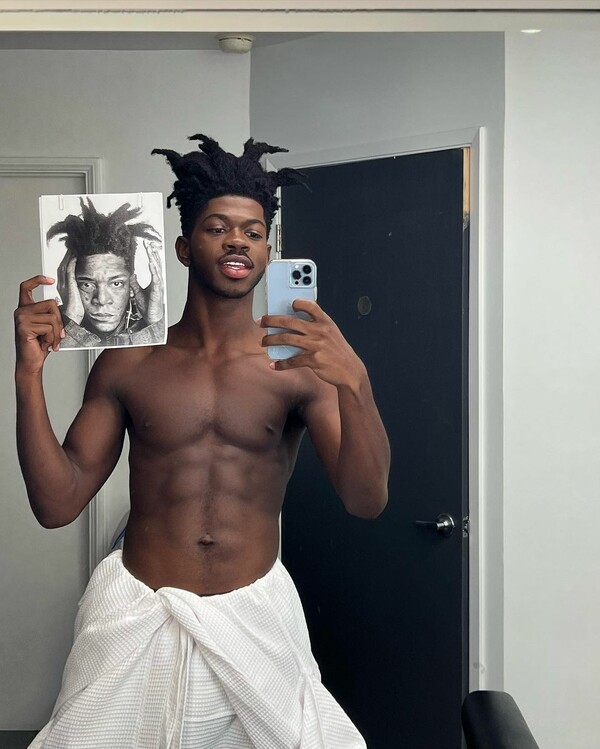 Το επικό τρολάρισμα του Lil Nas X σε «Χριστιανούς διαδηλωτές» έξω από συναυλία του