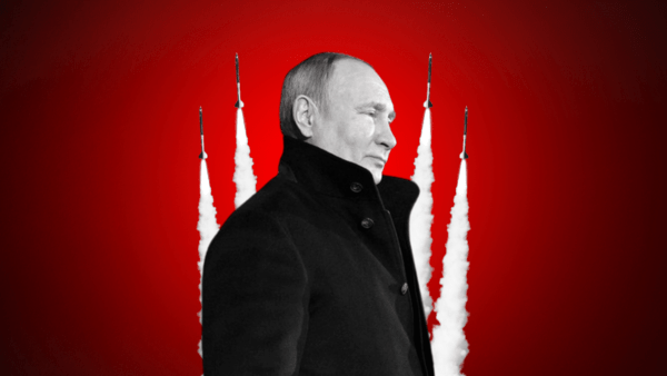 Η Ρωσία πατάει το κουμπί του πανικού, ή το κουμπί του πυρηνικού πολέμου;