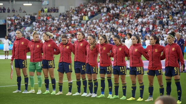 Ισπανίδες ποδοσφαιρίστριες αποχωρούν μαζικά από την εθνική και καταγγέλλουν τον προπονητή