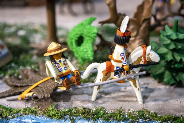 «The Comic Con 6»: Απόβαση playmobil με εντυπωσιακά διοράματα - Από Χιονάτη έως Lord of the Rings