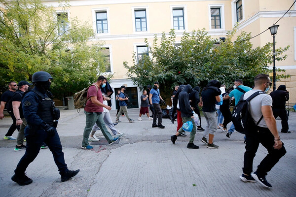 Πολυτεχνειούπολη: Στον εισαγγελέα οι 22 συλληφθέντες