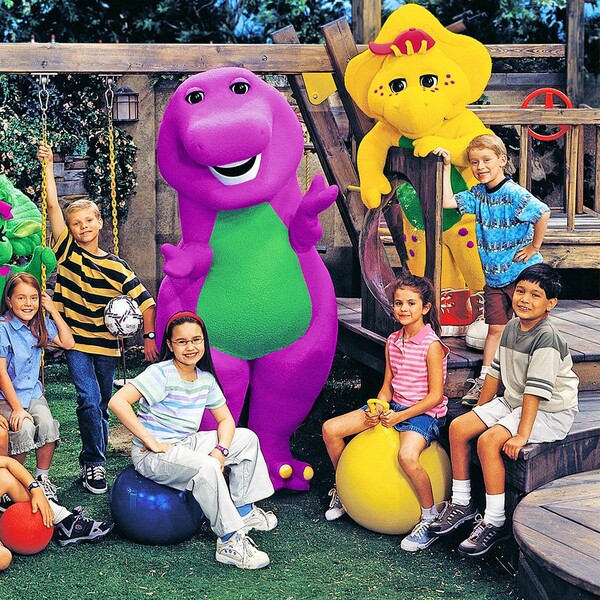 Barney & Friends: Η σκοτεινή πλευρά της παιδικής εκπομπής- «Έκρυβε ναρκωτικά στην ουρά»