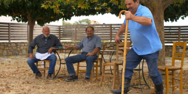 «Σήκω μπλιο απ' την καρέκλα!»: Το viral σποτάκι για τον Ημιμαραθώνιο Κρήτης 