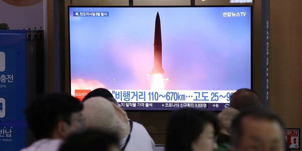 Εκτόξευση βαλλιστικού πυραύλου από τη Βόρεια Κορέα