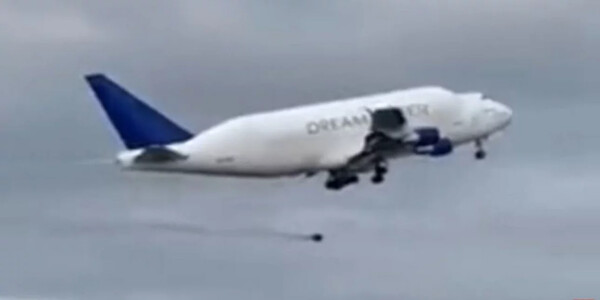 Αεροσκάφος έχασε τροχό κατά την απογείωση από αεροδρόμιο στην Ιταλία