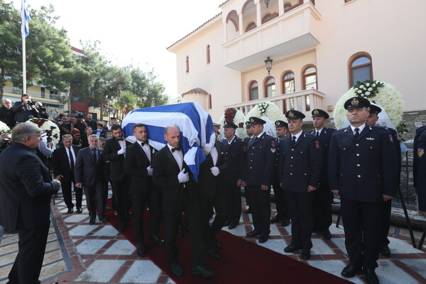 Το τελευταίο «αντίο» στον Αλέξανδρο Νικολαΐδη