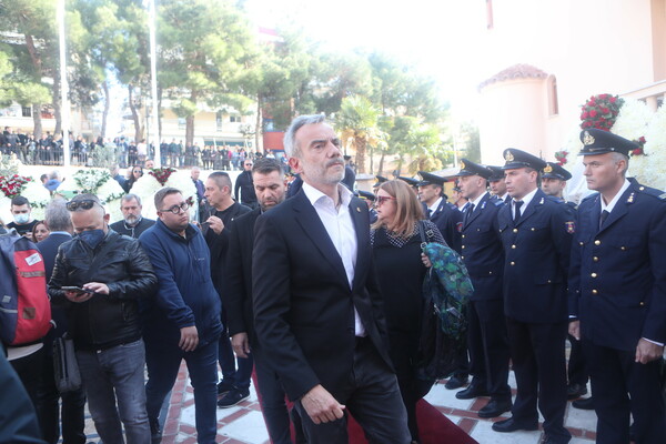 Αλέξανδρος Νικολαΐδης: Σε κλίμα οδύνης το «αντίο» - Τυλιγμένος στην ελληνική σημαία 