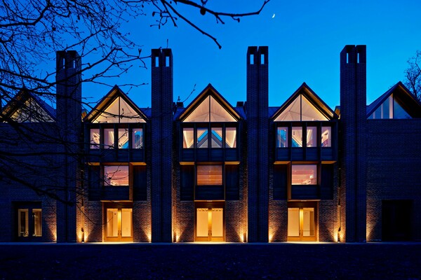 RIBA Stirling 2022 στη νέα βιβλιοθήκη του Magdalene College στο Κέμπριτζ