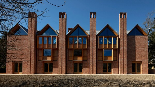 RIBA Stirling 2022 στη νέα βιβλιοθήκη του Magdalene College στο Κέμπριτζ