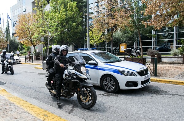 Κολωνός: Ψάχνουν τον οίκο ανοχής που πήγαινε ο Μίχος την 12χρονη - Πληροφορίες για 25 παιδοβιαστές