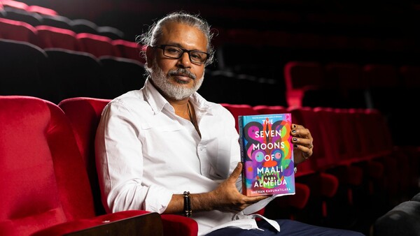 Booker Prize 2022: Νικητής ο Shehan Karunatilaka για την υπερφυσική του σάτιρα 