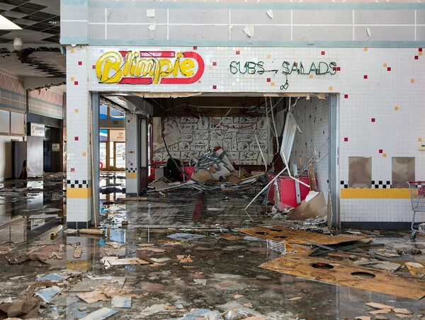 Ο αργός θάνατος του αμερικάνικου mall