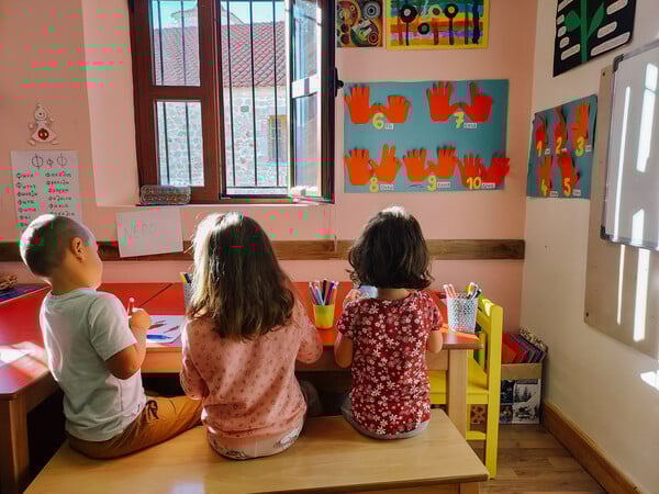 Ένα οδοιπορικό στην ιστορική πόλη της Χειμάρρας