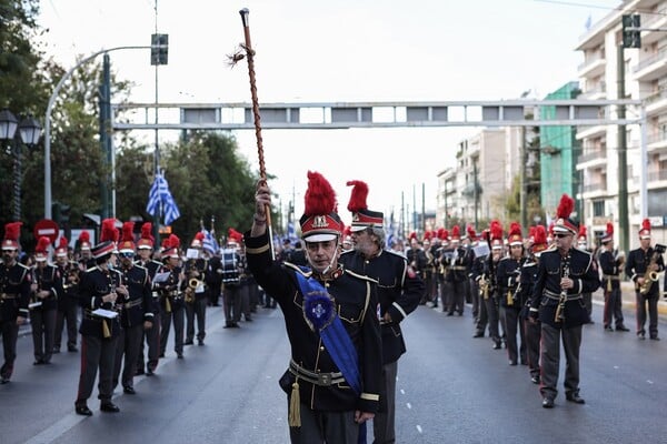 28η Οκτωβρίου: Οι μεγάλες παρελάσεις σε Αθήνα και Θεσσαλονίκη- 