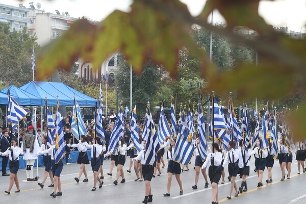 28η Οκτωβρίου: Οι μεγάλες παρελάσεις σε Αθήνα και Θεσσαλονίκη- 