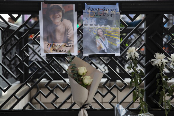 Νότια Κορέα: «Τραβούσαν βίντεο καθώς οι φίλοι μου πέθαιναν» - Συγκλονισμένος επιζών της τραγωδίας