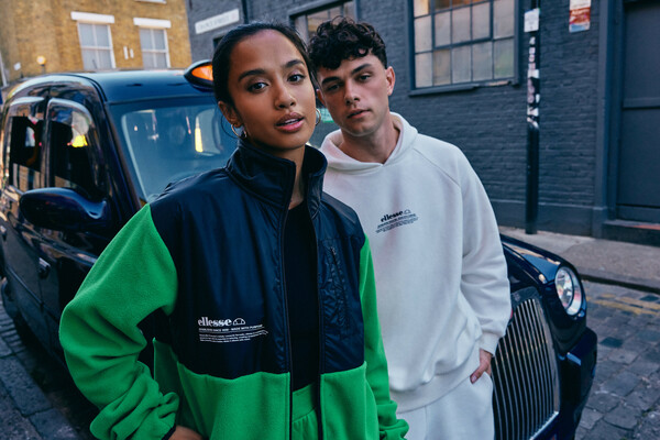 ellesse: