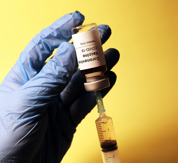 Θεοδωρίδου: Τα επικαιροποιημένα εμβόλια μπορούν να αντιμετωπίσουν ακόμη και μελλοντικές μεταλλάξεις