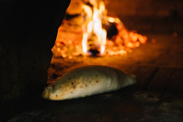 Nonna Edda &  Just Pizza:  Δύο από τις πιο οικονομικές πίτσες της Αθήνας είναι και από τις νόστιμες που έχει