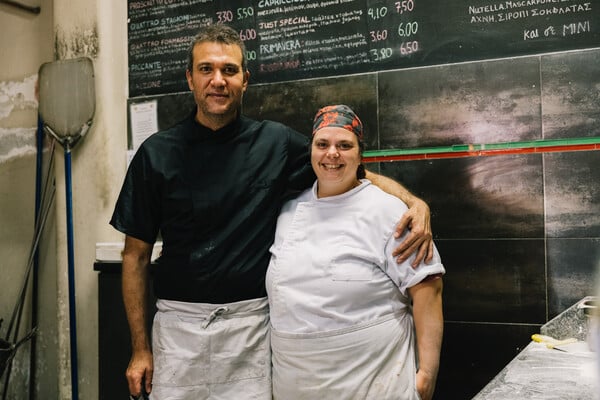 Nonna Edda & Just Pizza: Δύο από τις πιο οικονομικές πίτσες της Αθήνας είναι και από τις νόστιμες που έχει