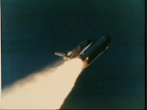 Δύτες βρήκαν τμήμα του Challenger της NASA στον βυθό του Ατλαντικού- Γύριζαν ντοκιμαντέρ στο Τρίγωνο των Βερμούδων