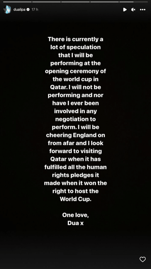 Η Dua Lipa διαψεύδει τα δημοσιεύματα πως θα τραγουδήσει στο Μουντιάλ του Κατάρ