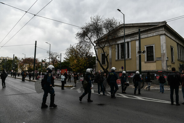 Επέτειος Πολυτεχνείου: 17 προσαγωγές στο κέντρο της Αθήνας