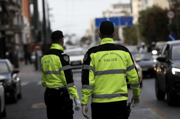 Κυκλοφοριακές ρυθμίσεις για το Πολυτεχνείο: Ποιοι δρόμοι κλείνουν - Πώς θα κινηθούν τα ΜΜΜ