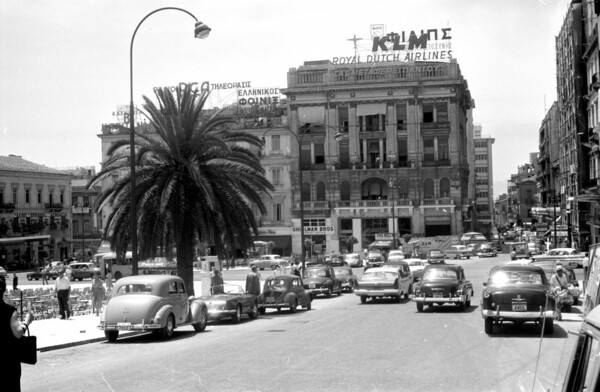 Μερικές ακόμα σπάνιες φωτογραφίες από την Αθήνα του '60