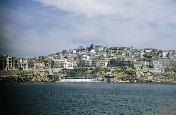 Μερικές ακόμα σπάνιες φωτογραφίες από την Αθήνα του '60