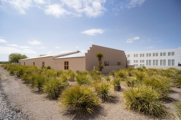 Ο Donald Judd και η Μέκκα της τέχνης στην καρδιά του Τέξας