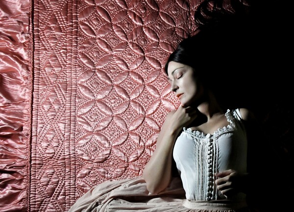Amalia melancholia, η βασίλισσα των φοινίκων: Ένα ζωντανό έκθεμα φυσικής και πολιτικής ιστορίας