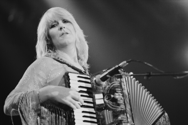 Πέθανε η Christine McVie, τραγουδίστρια των Fleetwood Mac