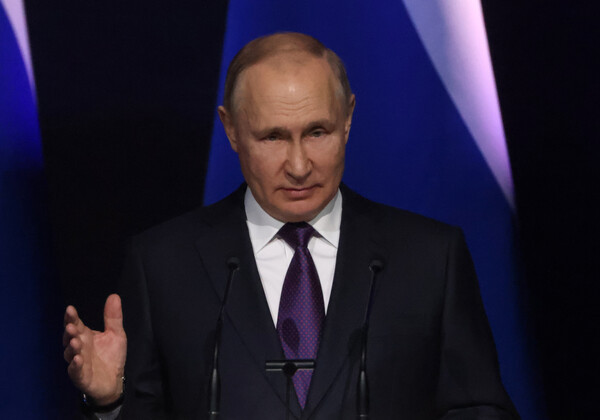 «Ο Πούτιν έπεσε από τις σκάλες του σπιτιού του – Επιδεινώνεται η υγεία του»