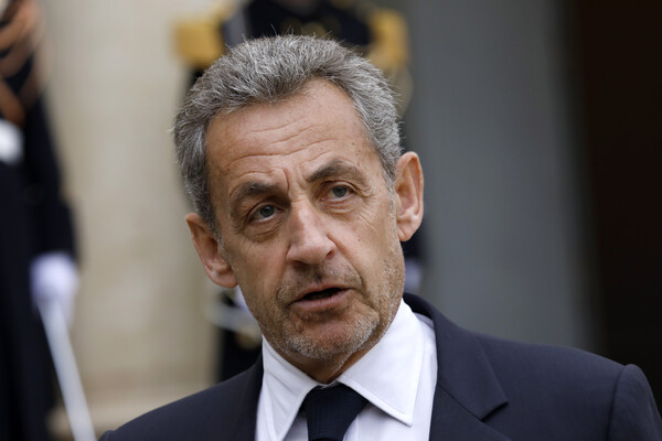 Γαλλία: Ξεκινά η δική του Σαρκοζί σε δεύτερο βαθμό για διαφθορά