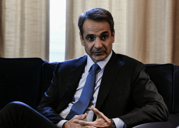 Μητσοτάκης: Εφάπαξ ενίσχυση 600€ στους ένστολους της ΕΛ.ΑΣ. και του Λιμενικού