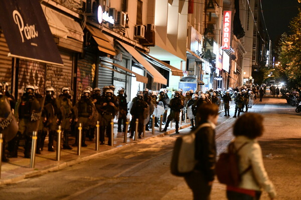 14 χρόνια μετά: Μαζική συγκέντρωση και πορεία για τη δολοφονία του Αλέξη Γρηγορόπουλου