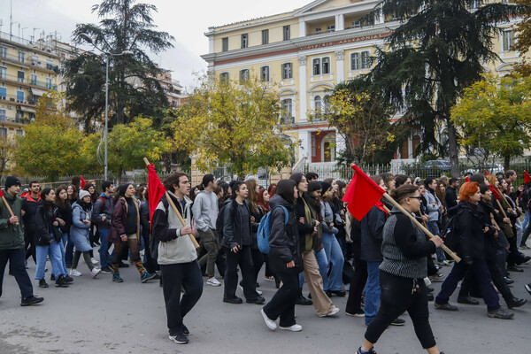 14 χρόνια μετά: Μαζική συγκέντρωση και πορεία για τη δολοφονία του Αλέξη Γρηγορόπουλου